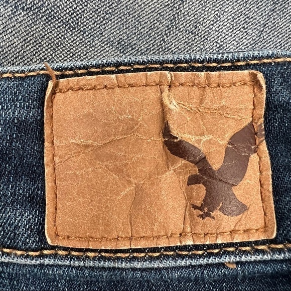 American Eagle Outfitters Midi Cut Off Super Super Stretch Shorts Size 6 Womens - Picture 7 of 9